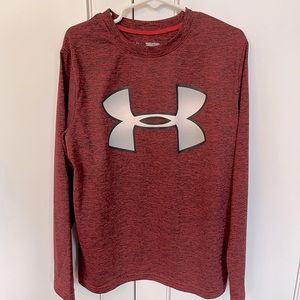 Under Armour Boys' long sleeve performance shirt size small